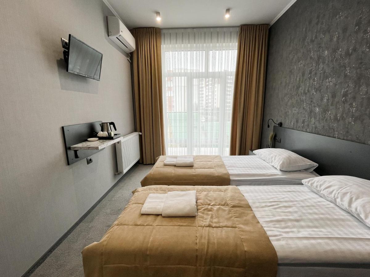 Hotel Golden Ring Ternopil Exterior foto